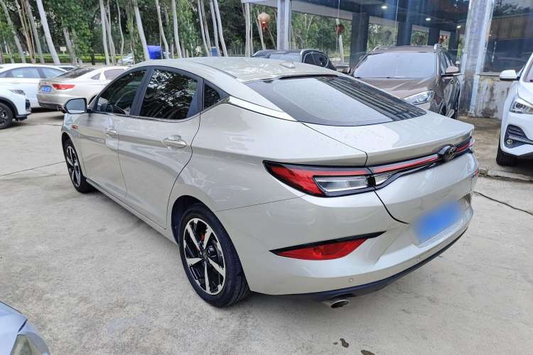 Used SOL A5 2021 1.5T CVT Prestige Smart Connectivity Model Exterior 4