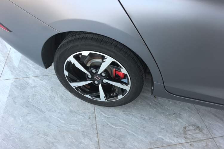 Used SOL A5 2021 1.5T CVT Luxury Smart Model Right Rear Wheel Hub