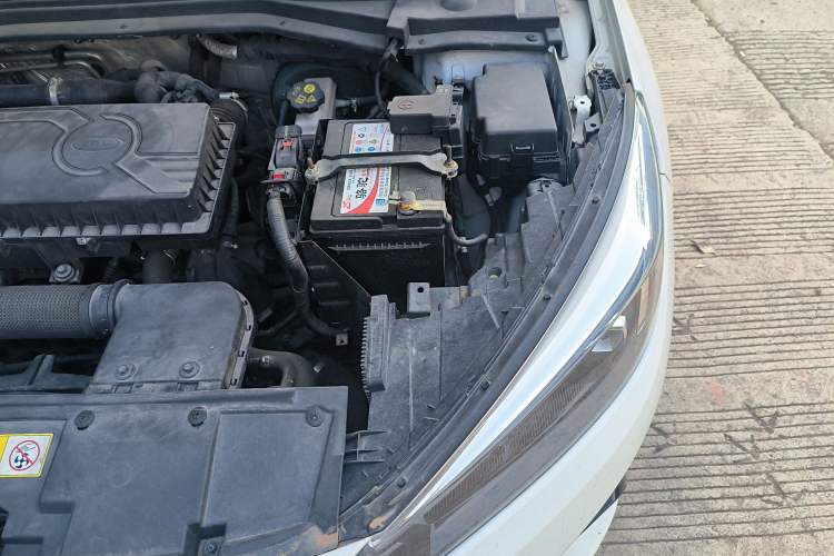 Used SOL A5 2021 1.5T Manual Luxury Version Engine Bay Left