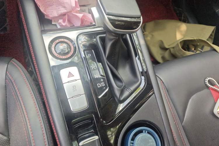 Used SOL A5 2021 1.5T CVT Luxury Smart Model Gear Lever