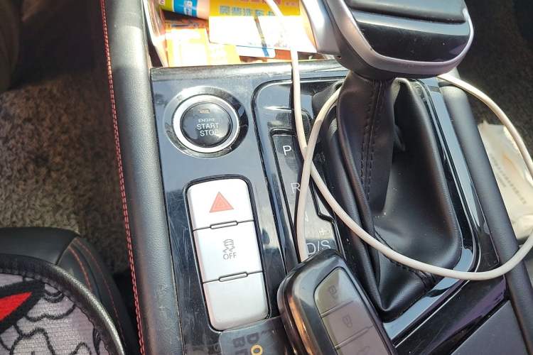 Used SOL A5 2021 1.5T CVT Flagship Edition Gear Lever