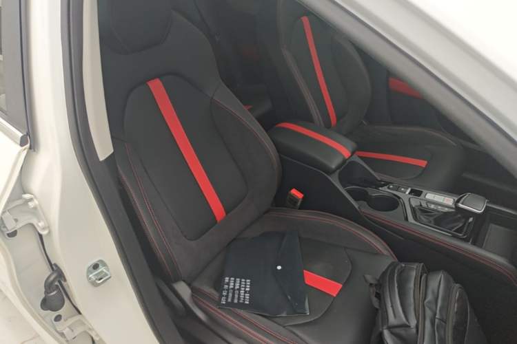 Used SOL A5 2021 1.5T CVT Luxury Smart Model Right Front Seat