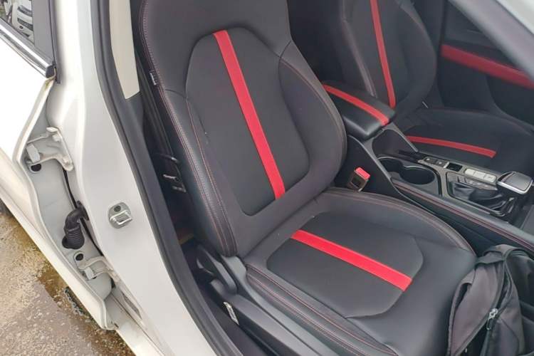 Used SOL A5 2021 1.5T CVT Luxury Smart Model Right Front Seat