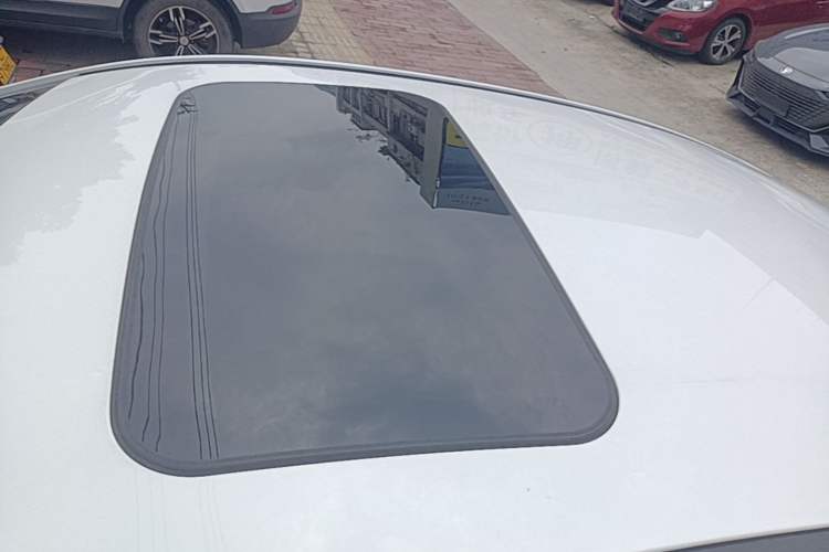 Used SOL A5 2021 1.5T CVT Prestige Smart Connectivity Model Roof