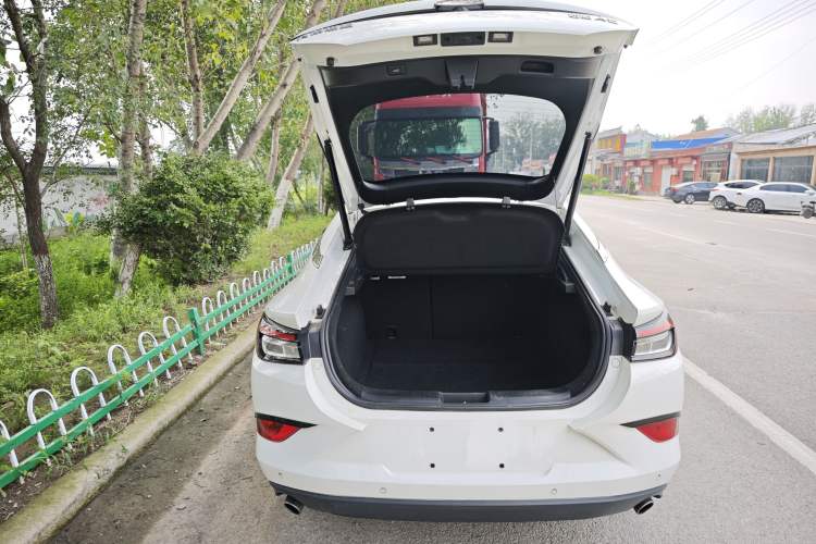 Used SOL A5 2021 1.5T CVT Prestige Smart Connectivity Model Trunk