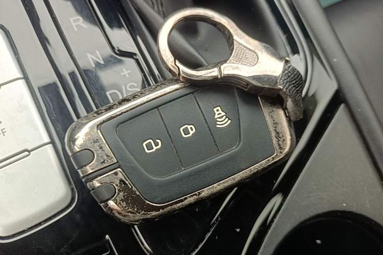 Used SOL A5 2021 1.5T CVT Prestige Smart Connectivity Model Vehicle Key