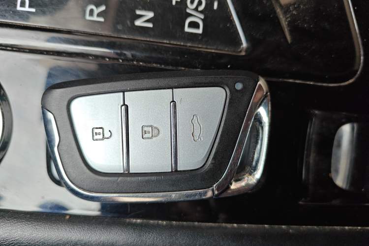 Used SOL A5 2021 1.5T CVT Prestige Smart Connectivity Model Vehicle Key