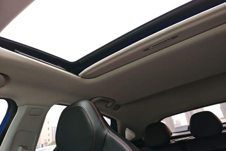 Used SOL A5 2022 1.5T CVT Youth Edition Headliner