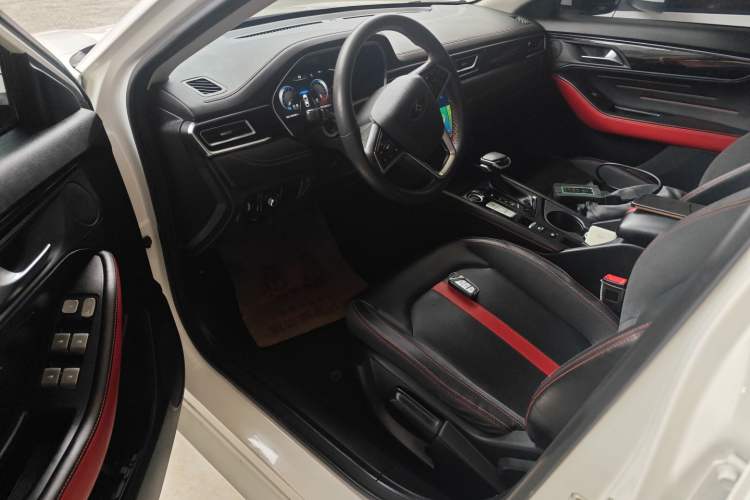Used SOL A5 2022 1.5T CVT Youth Edition Driver Seat