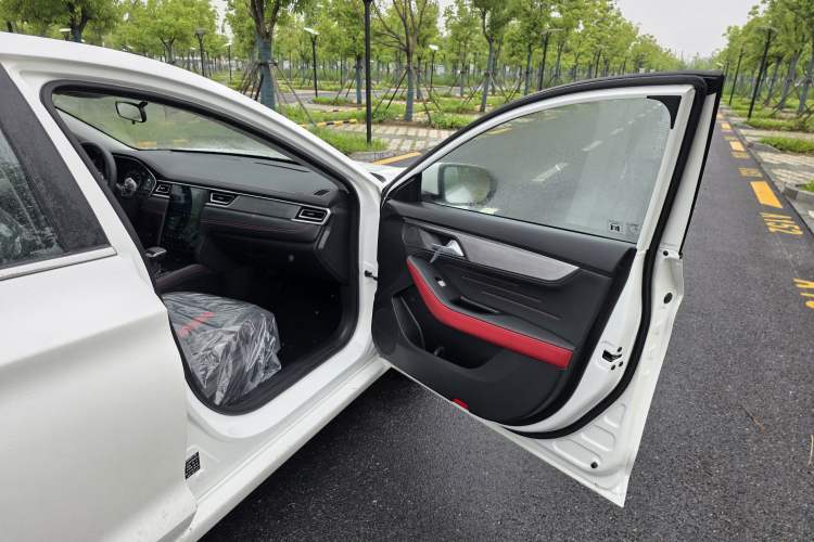 Used SOL A5 2022 1.5T CVT Youth Edition Interior 7