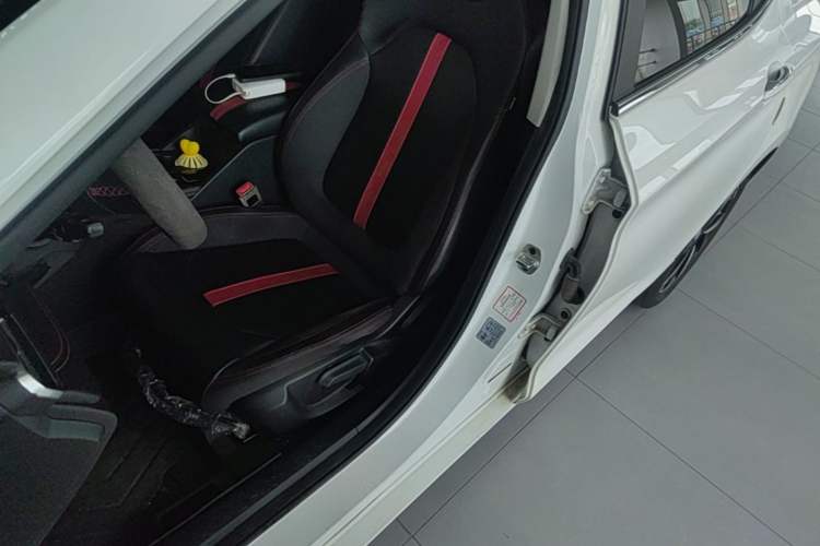 Used SOL A5 2022 1.5T CVT Youth Edition Left Front Seat