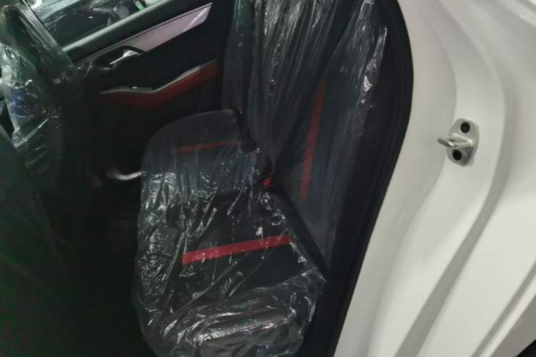 Used SOL A5 2022 1.5T CVT Youth Edition Left Rear Seat