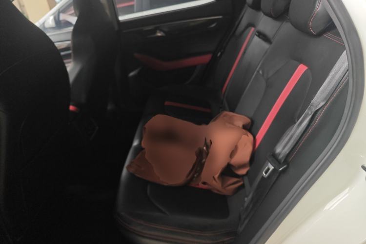 Used SOL A5 2022 1.5T CVT Youth Edition Left Rear Seat