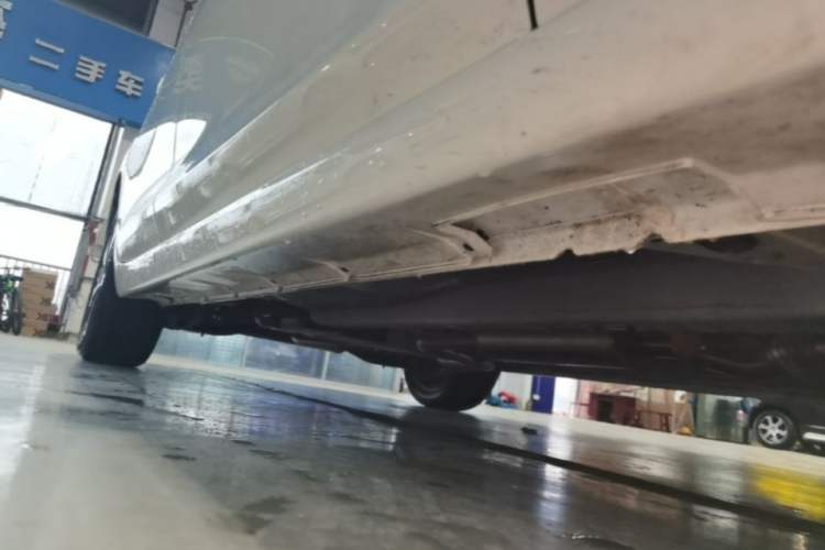 Used SOL A5 2022 1.5T CVT Youth Edition Right Side Sill