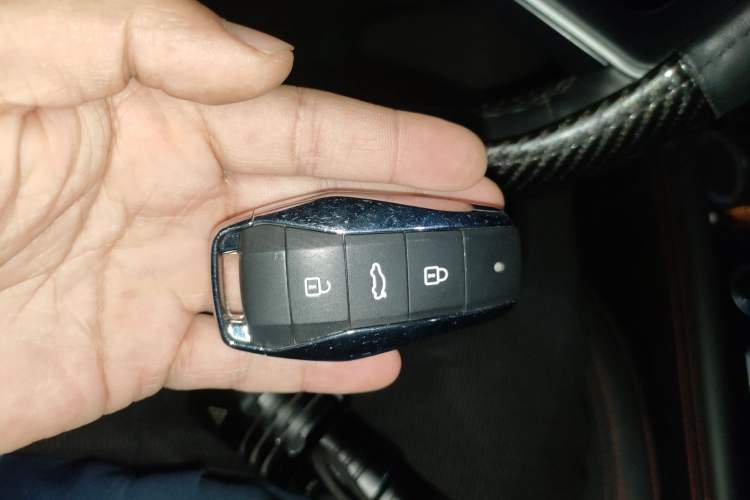 Used SOL A5 2023 1.5T CVT Prestige & Shine Edition Vehicle Key