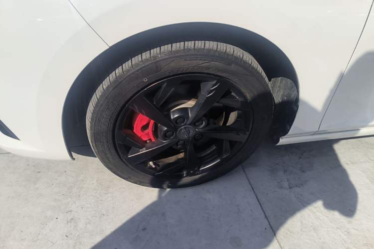 Used SOL A5 2023 1.5T CVT Prestige & Shine Edition Left Front Wheel Hub