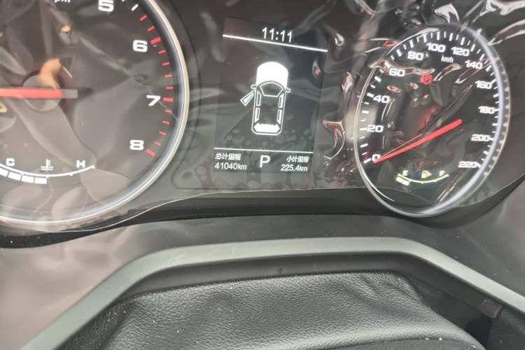 Used SOL A5 2023 1.5T CVT Luxury Comfort Model Odometer Close Up