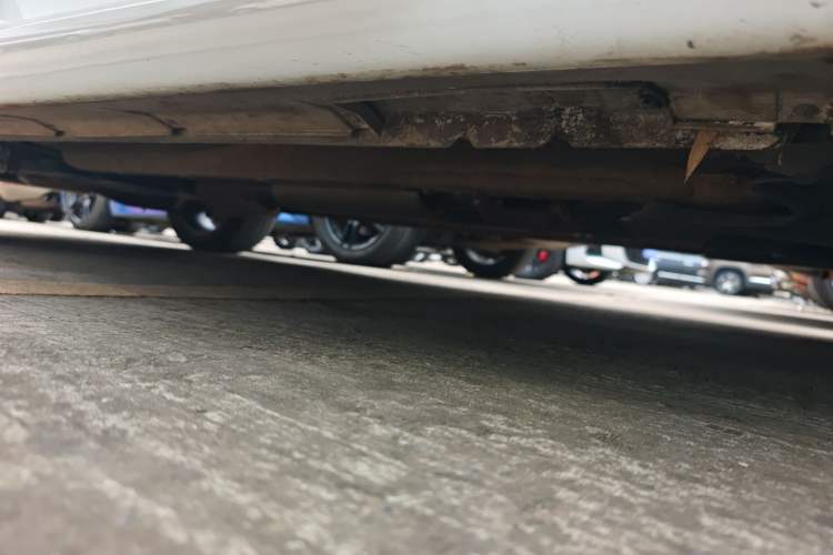 Used SOL A5 2023 1.5T CVT Luxury Comfort Model Right Side Sill