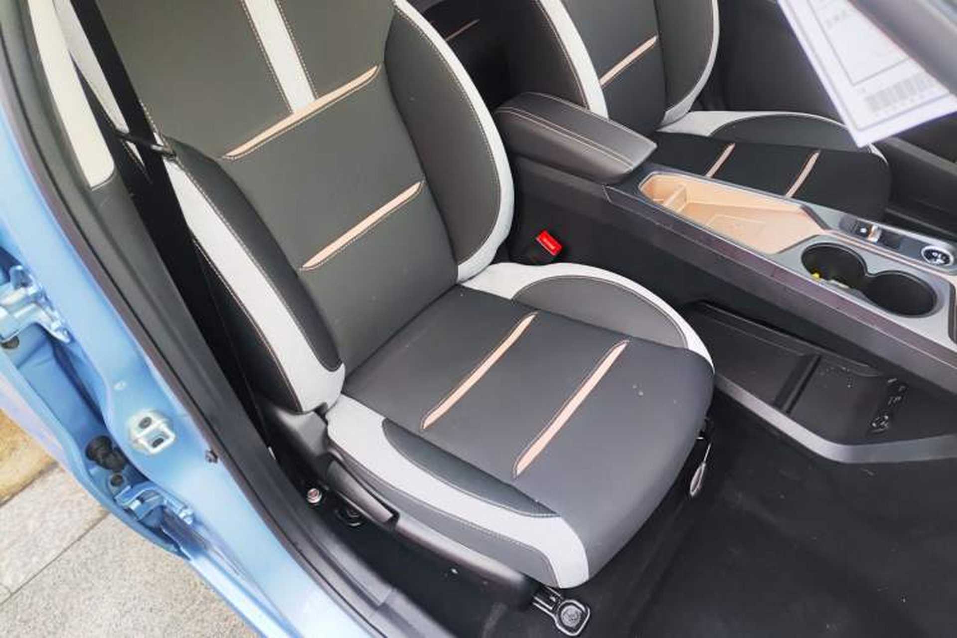 Used SOL E10X 2021 Jimei Edition 302km Fashionable Model Right Front Seat