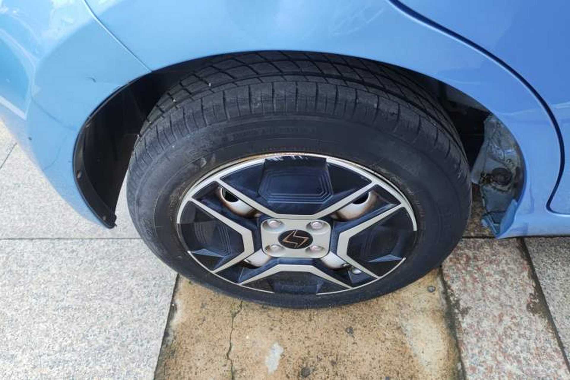 Used SOL E10X 2021 Jimei Edition 302km Fashionable Model Right Rear Wheel Hub