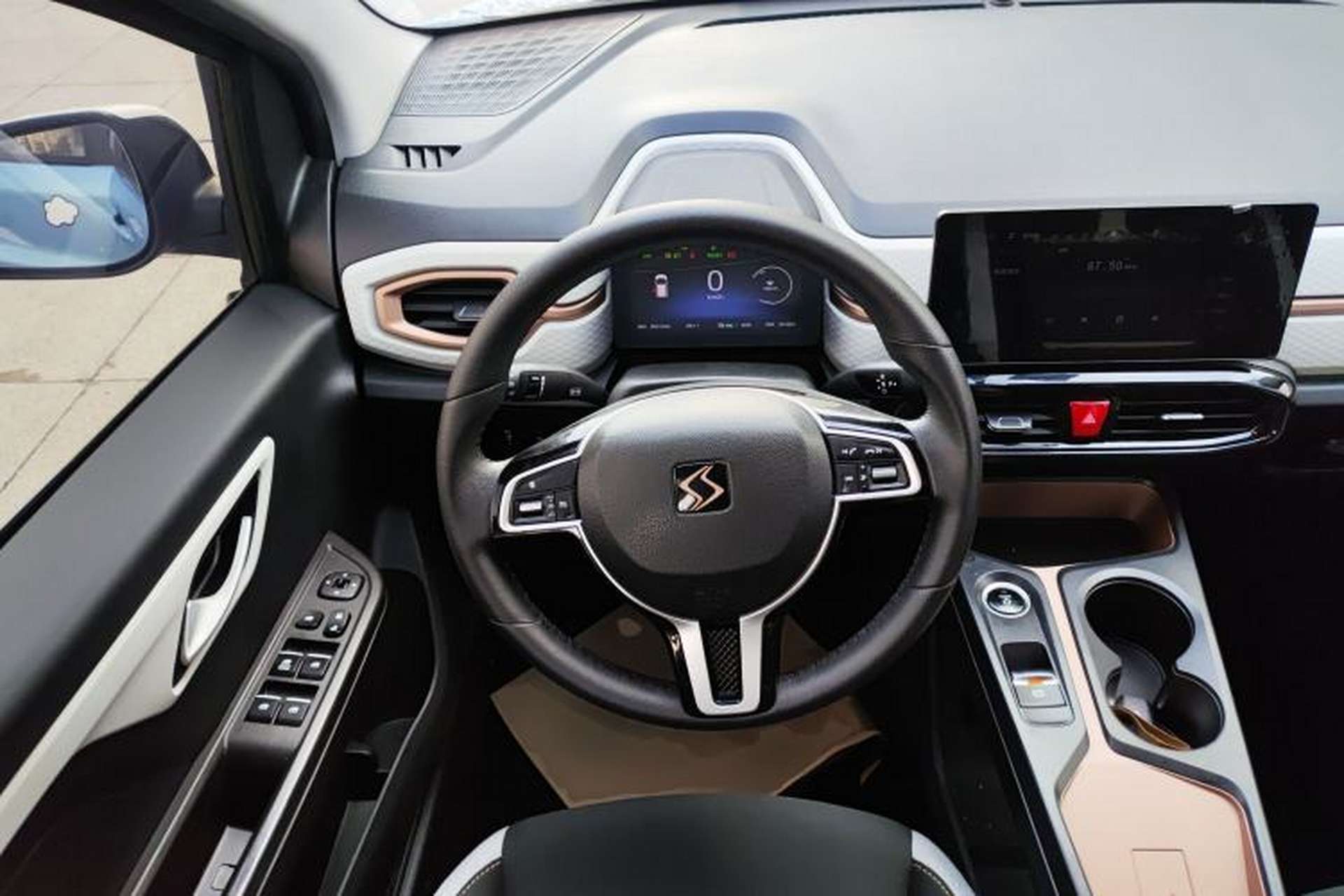 Used SOL E10X 2021 Jimei Edition 302km Fashionable Model Steering Wheel