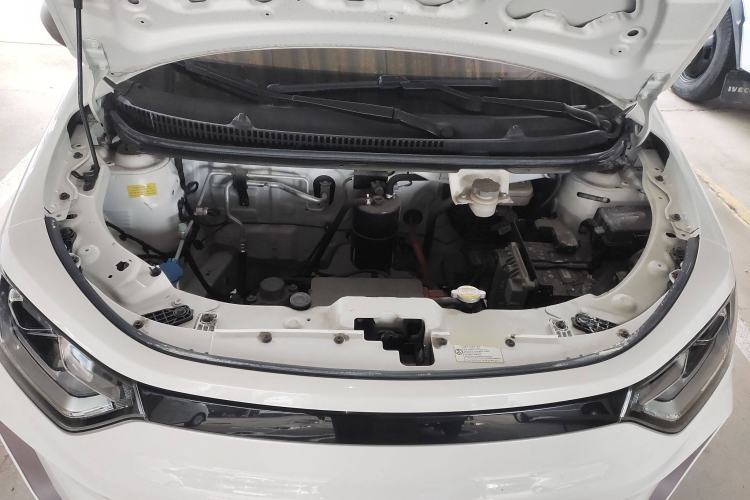 Used SOL E10X 2022 Flower Fairy Design Four-Leaf Clover Engine Bay