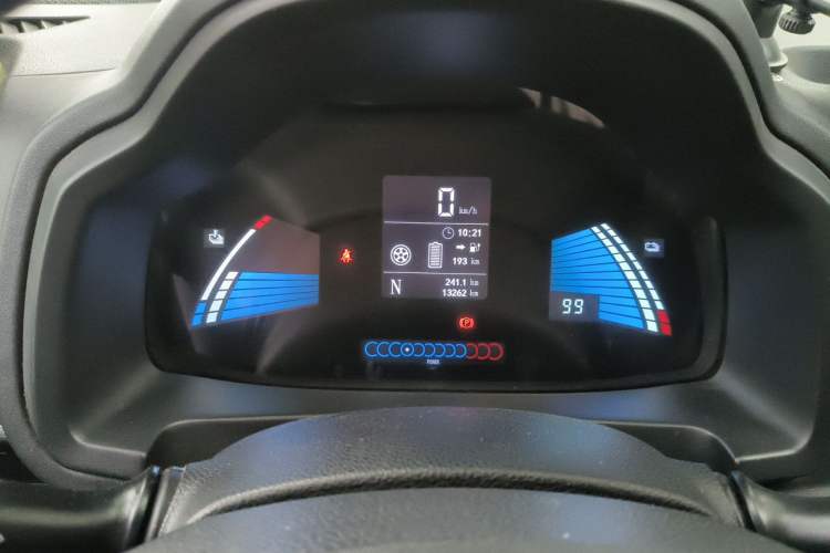 Used SOL E10X 2021 200km Classic Type Instrument Cluster