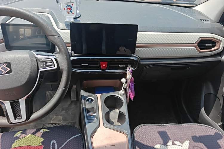 Used SOL E10X 2021 Jimei Edition 302km Fashionable Model Audio And AC Panel