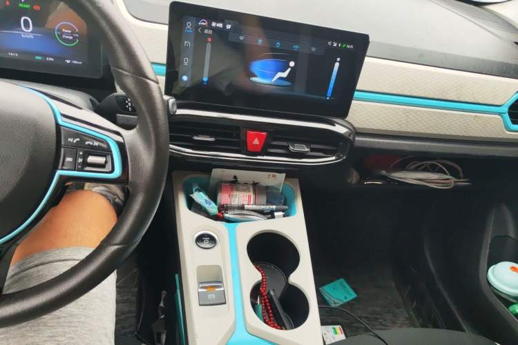 Used SOL E10X 2021 302 km Range Luxury Version 31.4 kWh Audio And AC Panel