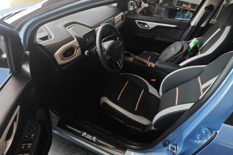 Used SOL E10X 2021 Jimei Edition 302km Fashionable Model Driver Seat
