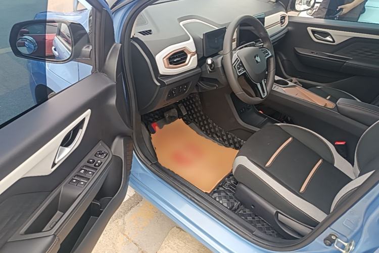 Used SOL E10X 2021 302 km Range Ultra-Advanced Version 31.4 kWh Driver Seat