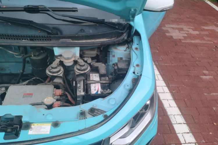 Used SOL E10X 2021 Jimei Edition 302km Fashionable Model Engine Bay Left