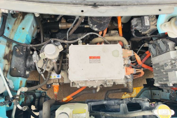 Used SOL E10X 2021 302 km Range Luxury Version 31.4 kWh Engine Bay