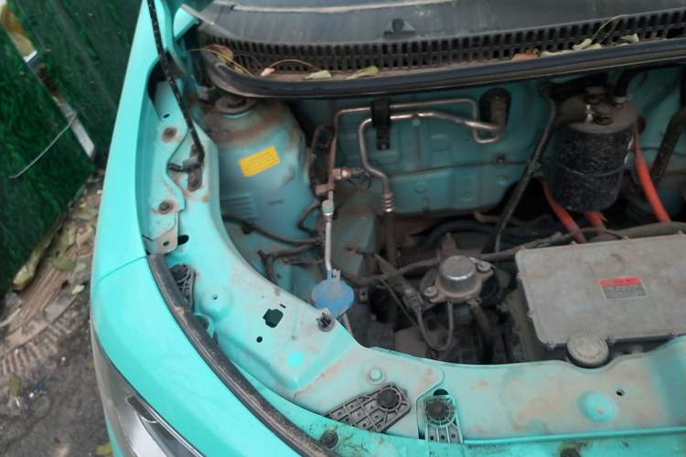 Used SOL E10X 2021 302 km Range Fashion Edition 31.4 kWh Engine Bay Right
