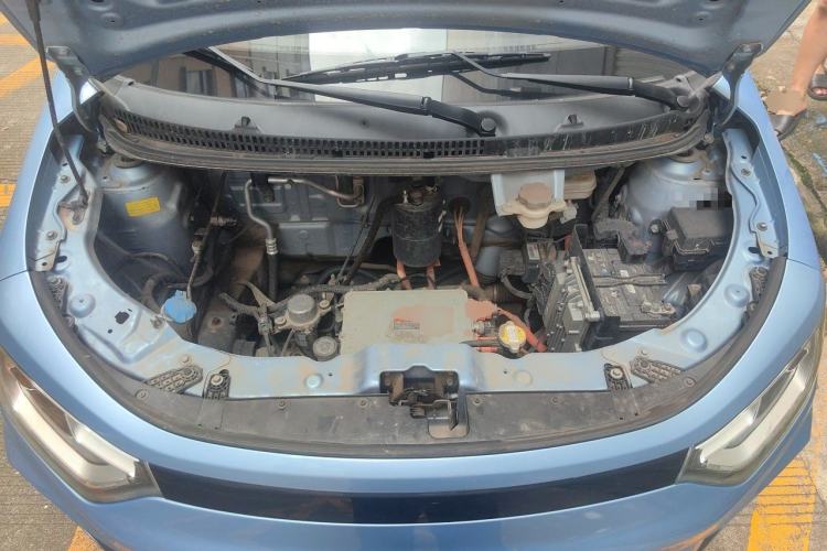 Used SOL E10X 2021 Jimei Edition 302km Fashionable Model Engine Bay