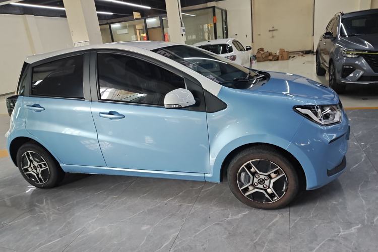 Used SOL E10X 2021 302 km Range Fashion Edition 31.4 kWh Exterior 2