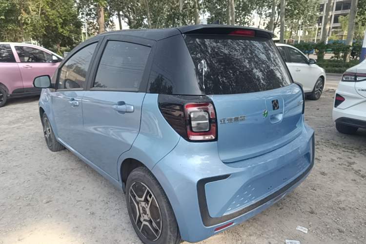 Used SOL E10X 2021 302 km Range Fashion Edition 31.4 kWh Exterior 2