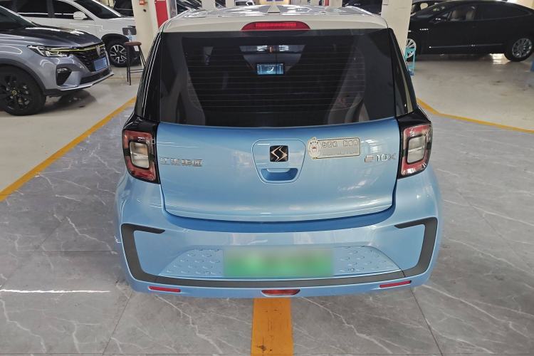 Used SOL E10X 2021 302 km Range Fashion Edition 31.4 kWh Exterior 4