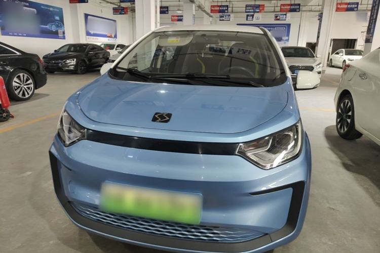Used SOL E10X 2021 302 km Range Luxury Version 30.2 kWh Front