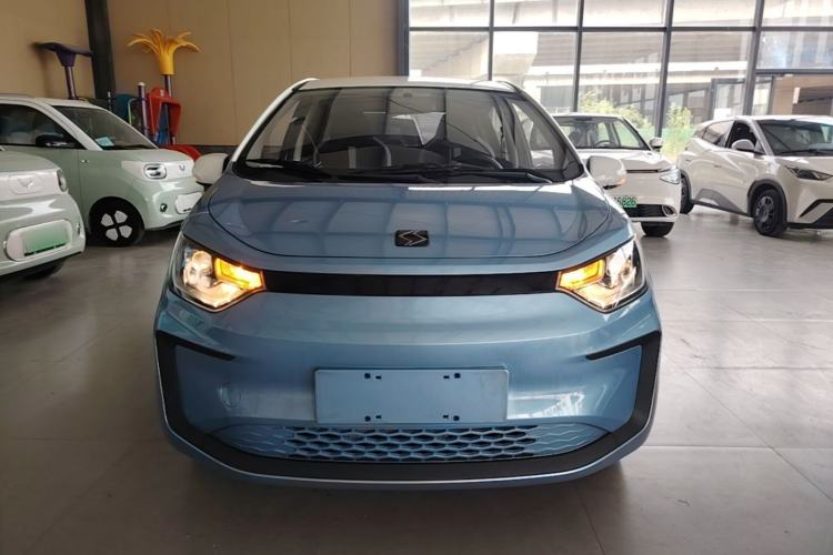 Used SOL E10X 2021 302 km Range Luxury Version 30.2 kWh Front