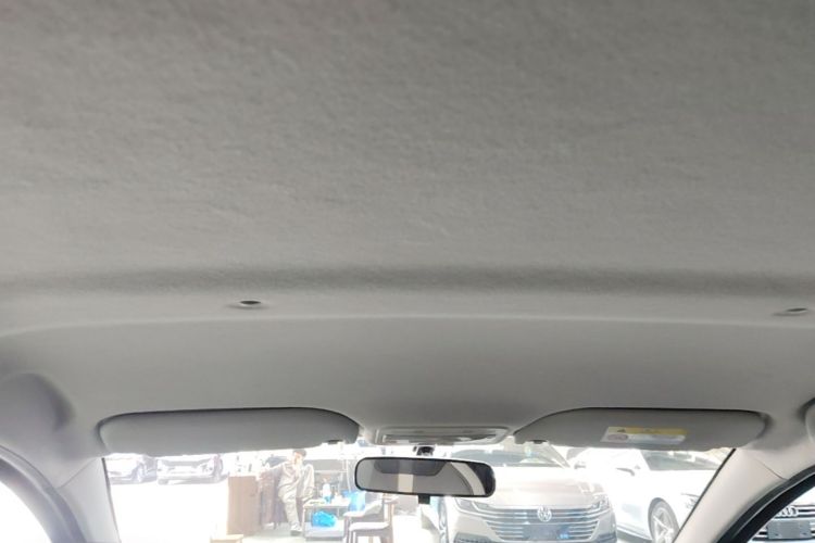 Used SOL E10X 2021 302 km Range Fashion Edition 30.2 kWh Headliner