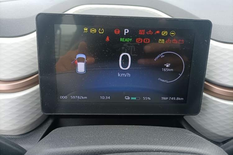 Used SOL E10X 2021 302 km Range Luxury Version 31.4 kWh Instrument Cluster