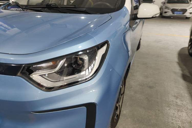 Used SOL E10X 2021 302 km Range Luxury Version 30.2 kWh Left Front Headlight