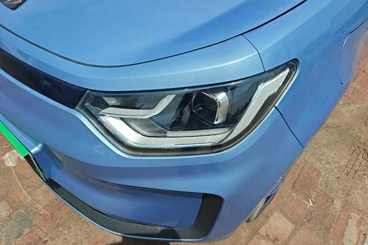 Used SOL E10X 2021 Jimei Edition 302km Fashionable Model Left Front Headlight