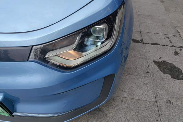 Used SOL E10X 2021 302 km Range Luxury Version 31.4 kWh Left Front Headlight