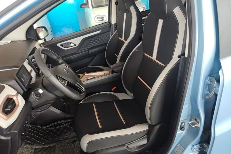 Used SOL E10X 2021 302 km Range Luxury Version 30.2 kWh Left Front Seat
