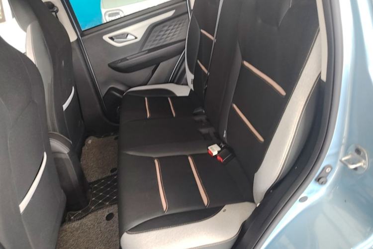 Used SOL E10X 2021 302 km Range Luxury Version 30.2 kWh Left Rear Seat