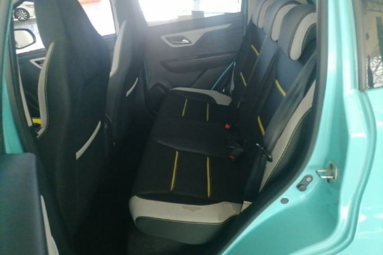 Used SOL E10X 2021 302 km Range Fashion Edition 31.4 kWh Left Rear Seat