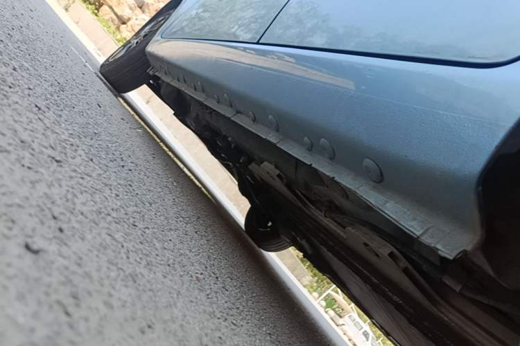 Used SOL E10X 2021 150 km Basic Version Left Side Sill