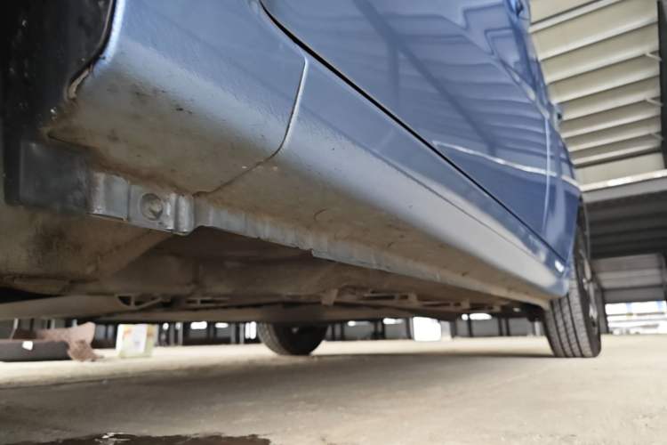 Used SOL E10X 2021 302 km Range Luxury Version 31.4 kWh Left Side Sill